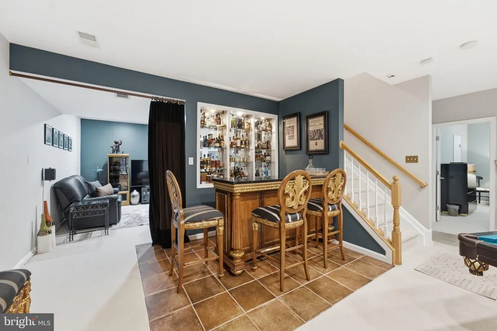12 DELTA COURT Gaithersburg, MD 20882