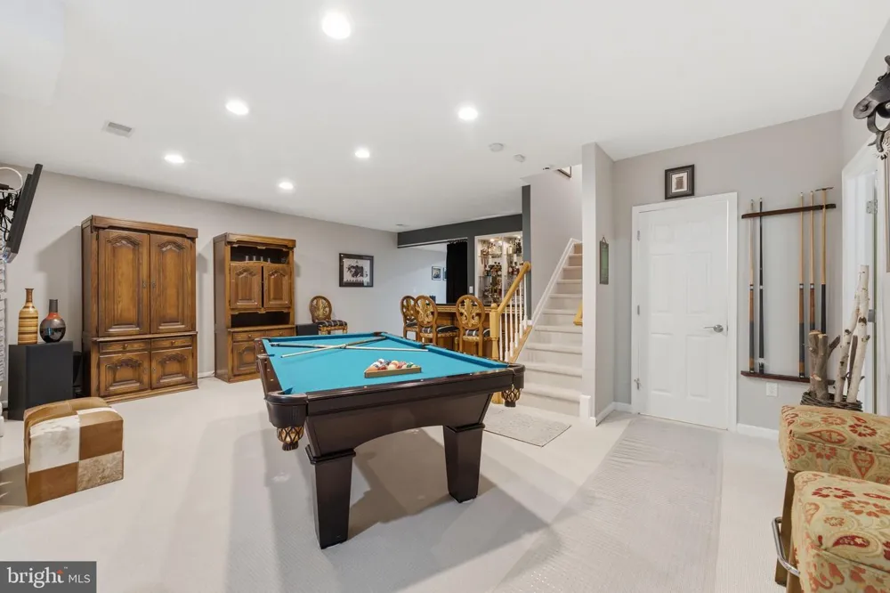 12 DELTA COURT Gaithersburg, MD 20882