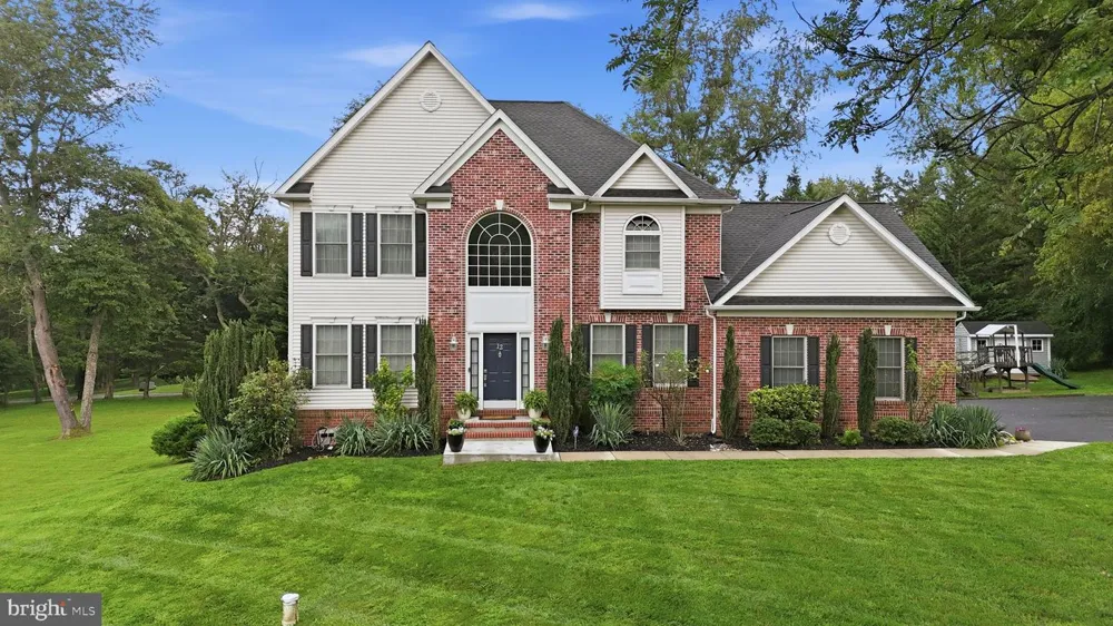 12 DELTA COURT Gaithersburg, MD 20882