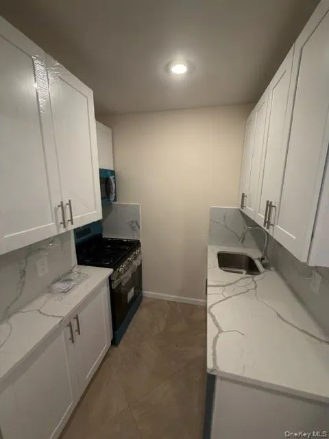 6219 Myrtle Avenue Ridgewood, NY 11385