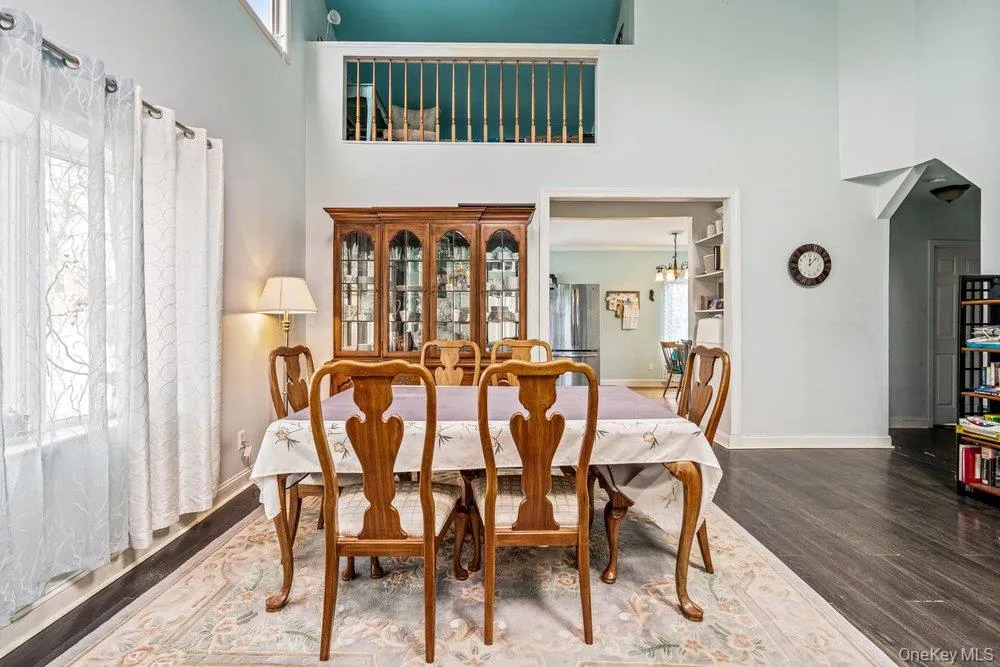 125 W 3rd Street Ronkonkoma, NY 11779