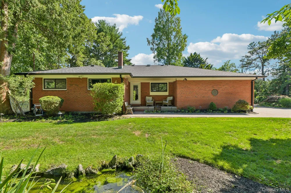 230 Union Avenue Holbrook, NY 11741