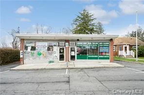 96 Maple Avenue
