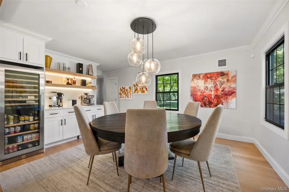 22 Paddington Road Scarsdale, NY 10583