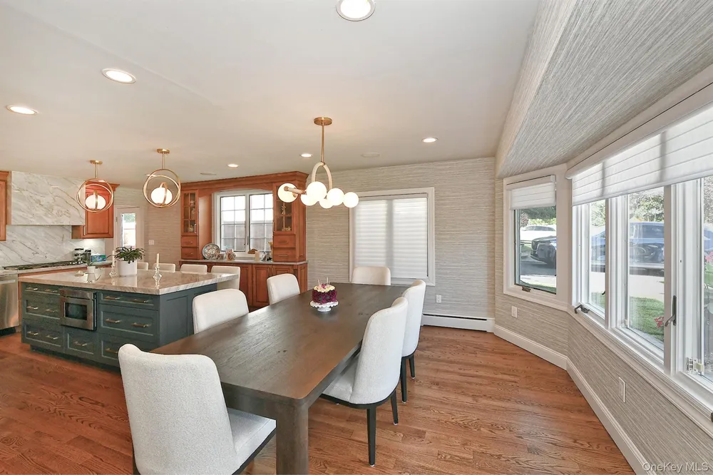 3142 Wynsum Avenue Merrick, NY 11566