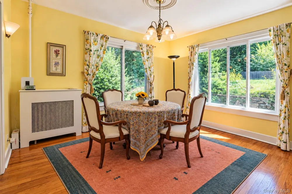 15 Main Street East Setauket, NY 11733