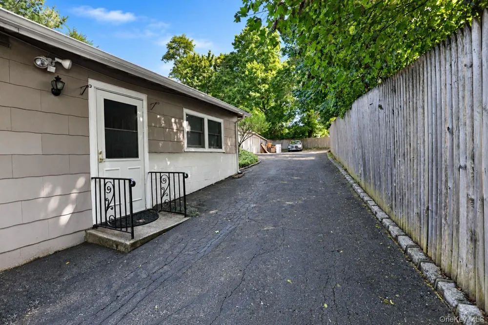 15 Main Street East Setauket, NY 11733