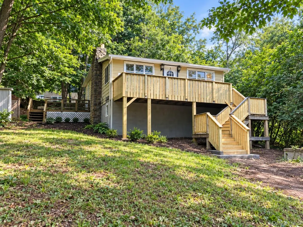 3 Valley Trail Monroe, NY 10950