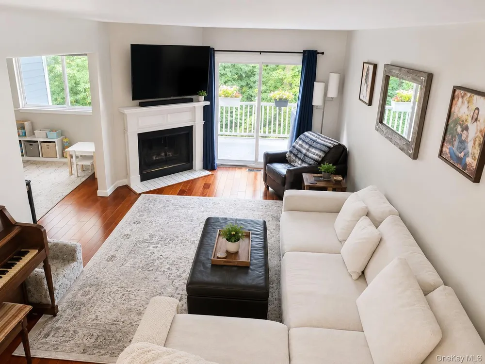 11 Timber Ridge #11 Mount Kisco, NY 10549