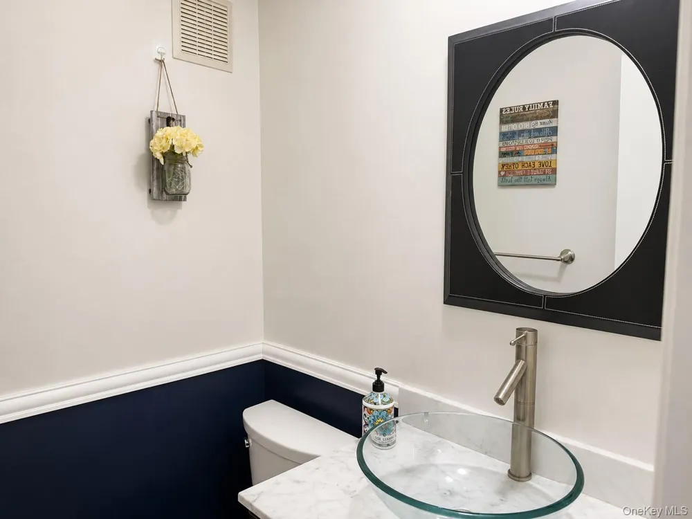 11 Timber Ridge #11 Mount Kisco, NY 10549