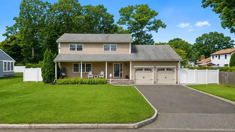 282 6th Avenue Saint James, NY 11780