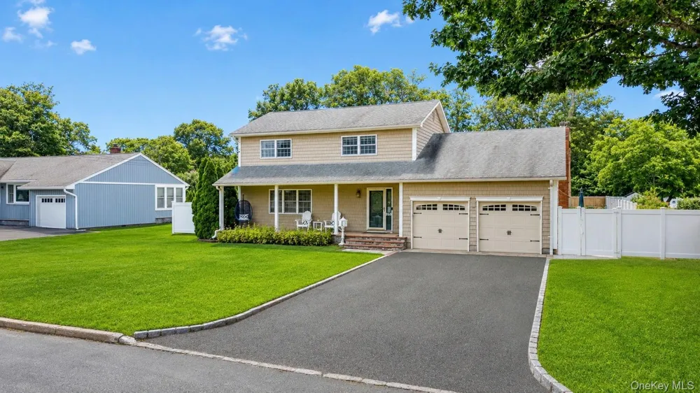 282 6th Avenue Saint James, NY 11780