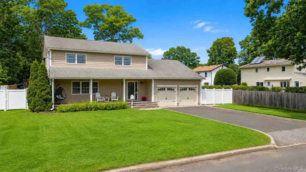 282 6th Avenue Saint James, NY 11780