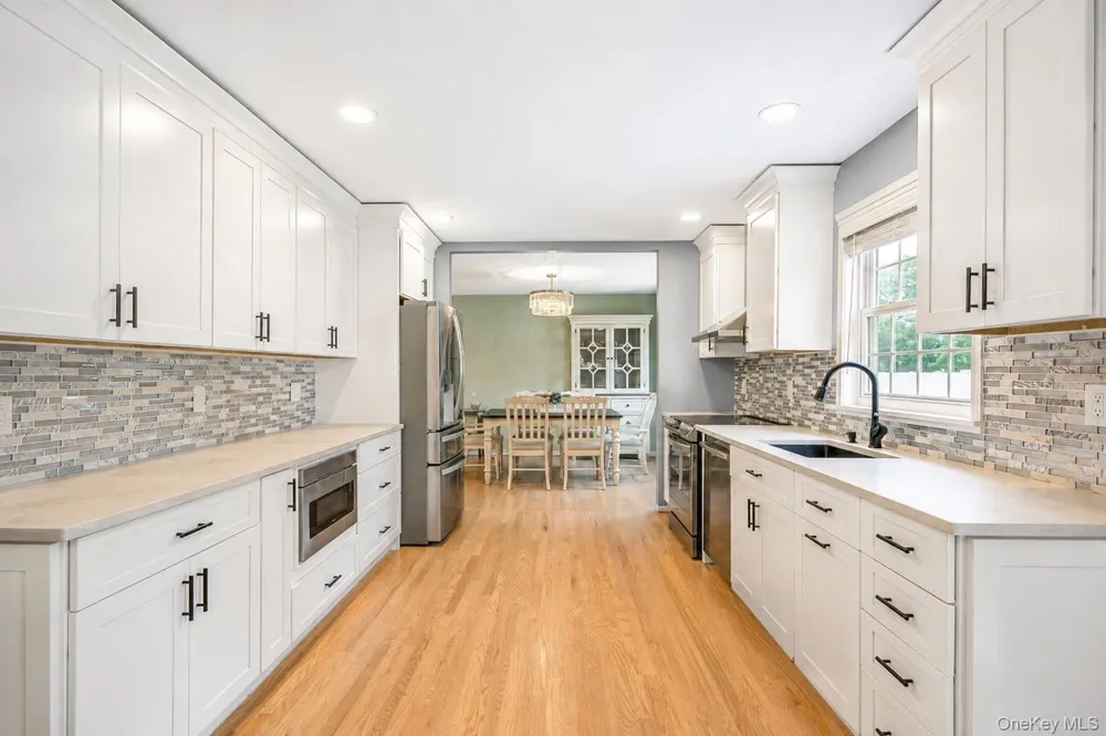 282 6th Avenue Saint James, NY 11780