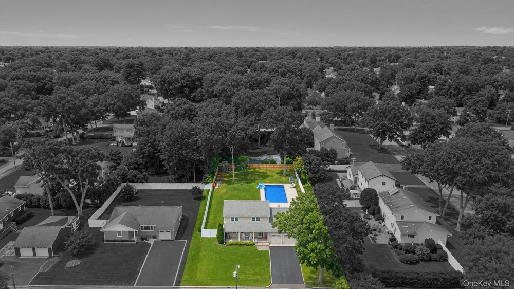 282 6th Avenue Saint James, NY 11780