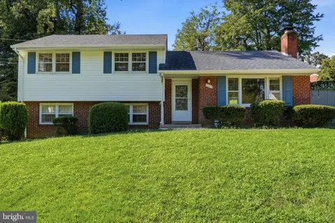 8009 GOSPORT LANE