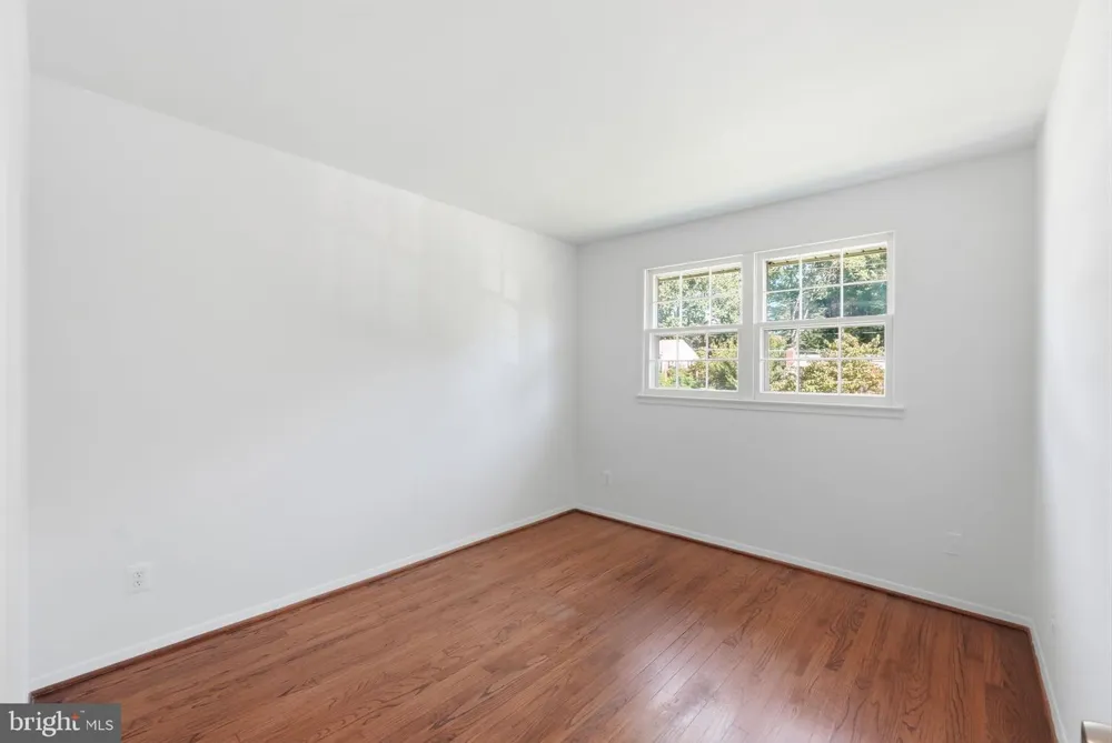 8009 GOSPORT LANE Springfield, VA 22151
