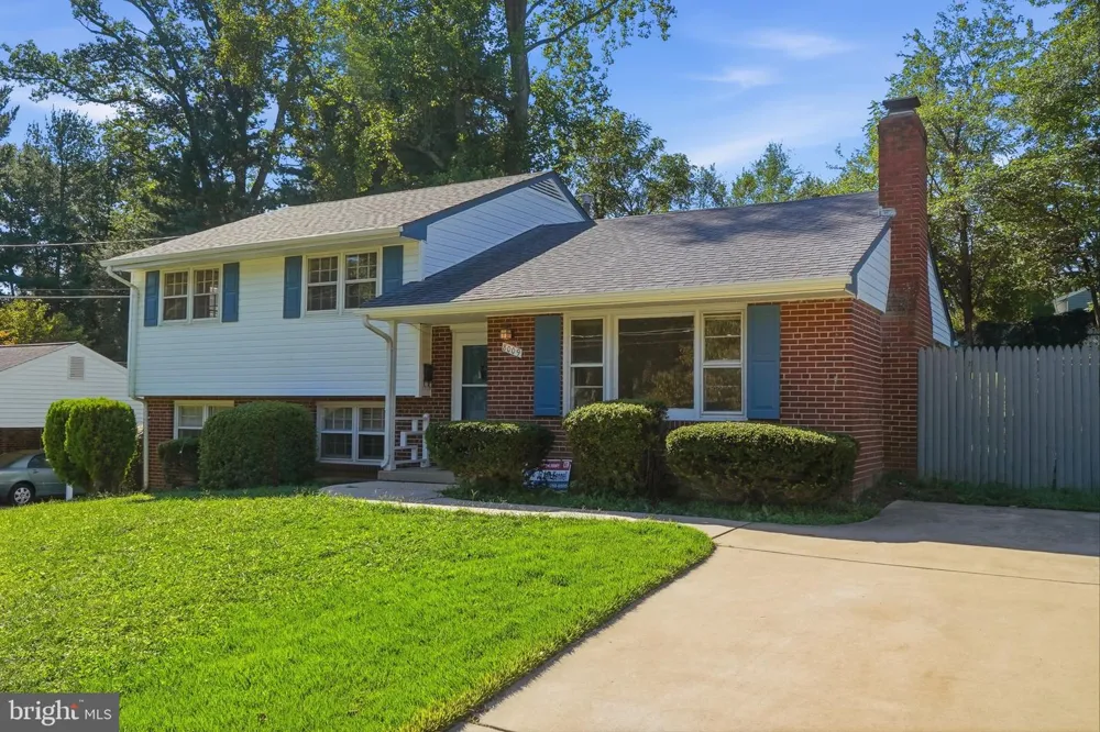 8009 GOSPORT LANE Springfield, VA 22151