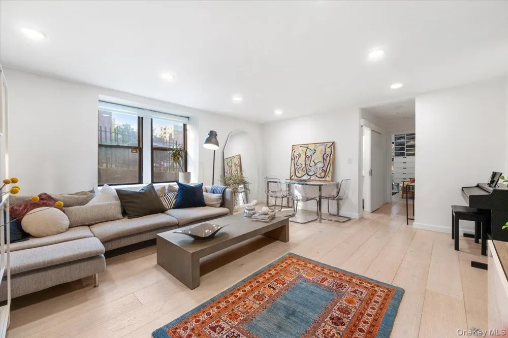 30 Windsor Terrace #AA1 White Plains, NY 10601