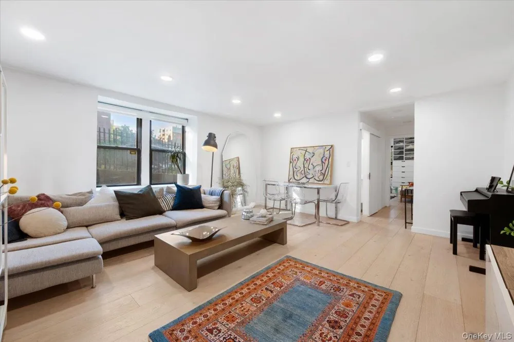 30 Windsor Terrace #AA1 White Plains, NY 10601