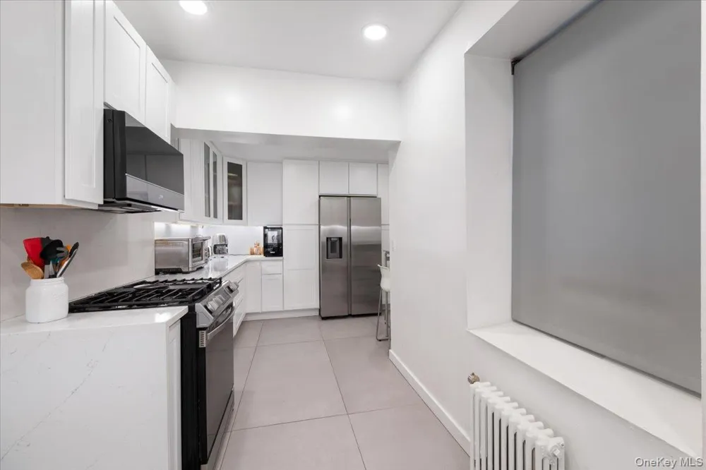 30 Windsor Terrace #AA1 White Plains, NY 10601
