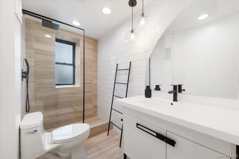 30 Windsor Terrace #AA1 White Plains, NY 10601