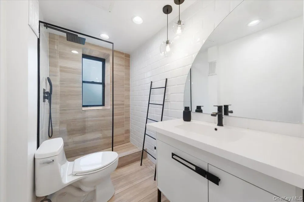 30 Windsor Terrace #AA1 White Plains, NY 10601