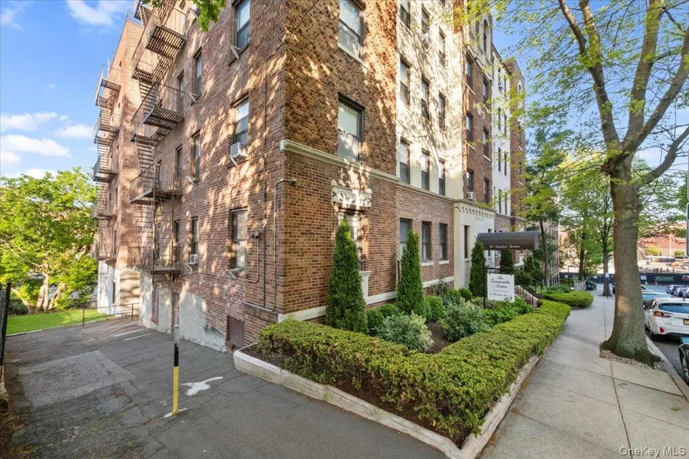 30 Windsor Terrace #AA1 White Plains, NY 10601
