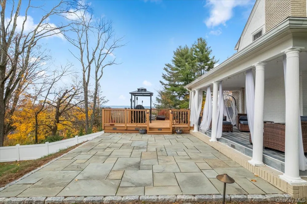 27 Ryder Road Ossining, NY 10562