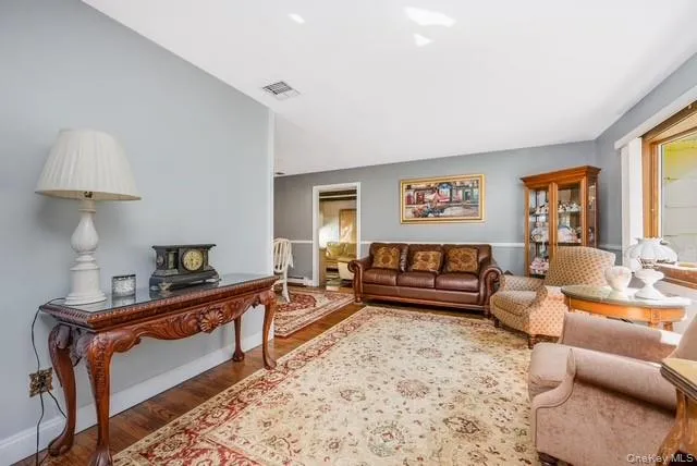 373 Nicolls Road Deer Park, NY 11729
