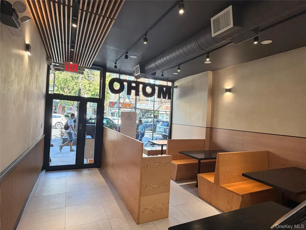 3506 Ditmars Boulevard Astoria, NY 11105