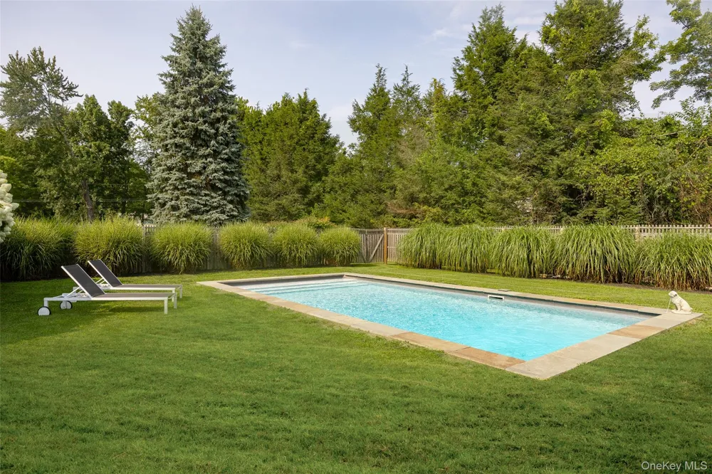62 Frost Road Rhinebeck, NY 12572