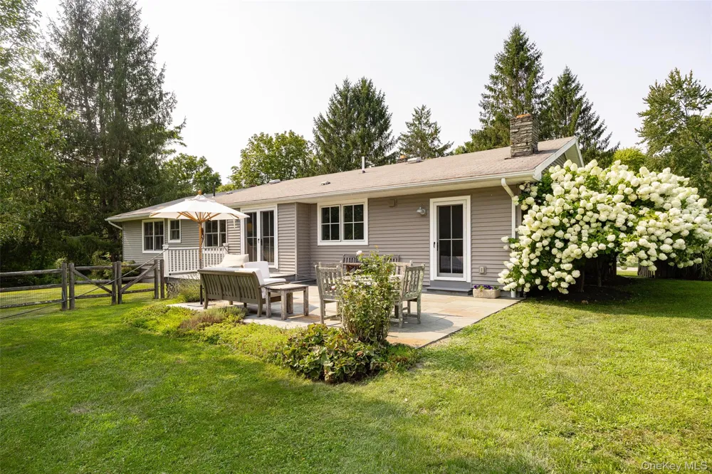 62 Frost Road Rhinebeck, NY 12572