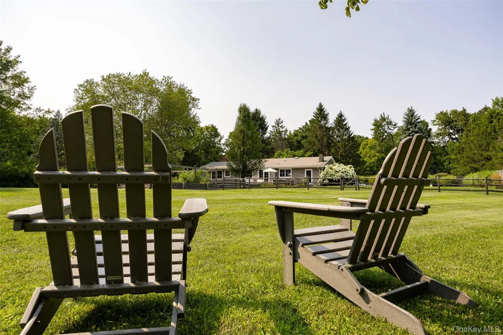 62 Frost Road Rhinebeck, NY 12572