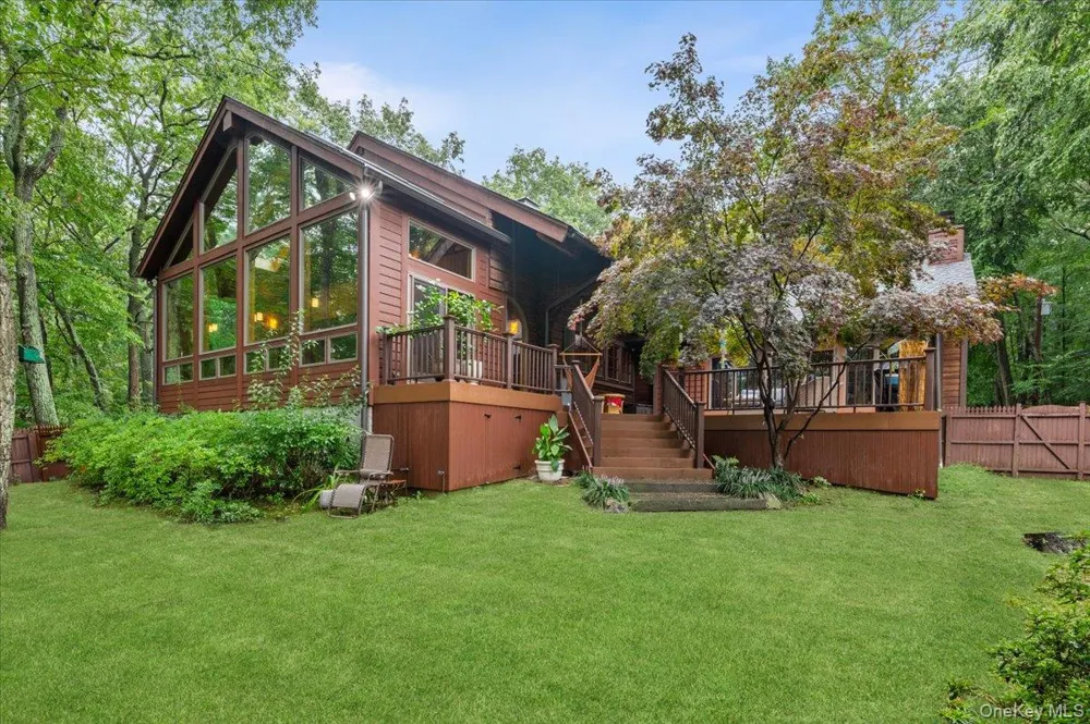 2 British Colony Road Northport, NY 11768