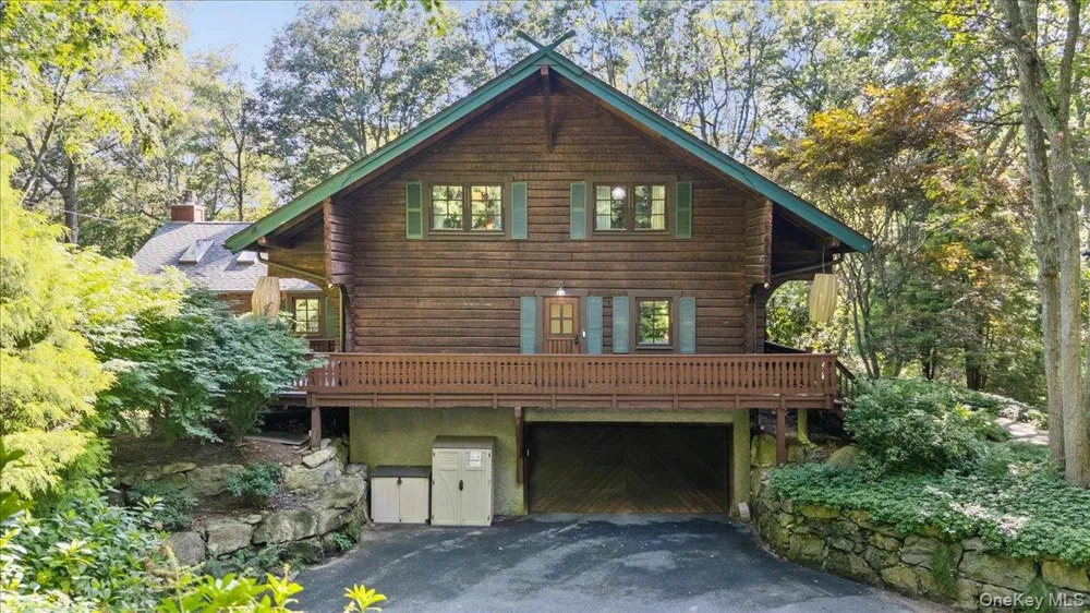 2 British Colony Road Northport, NY 11768