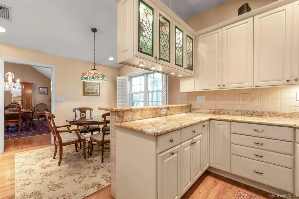 4 Dairy Drive Glen Cove, NY 11542
