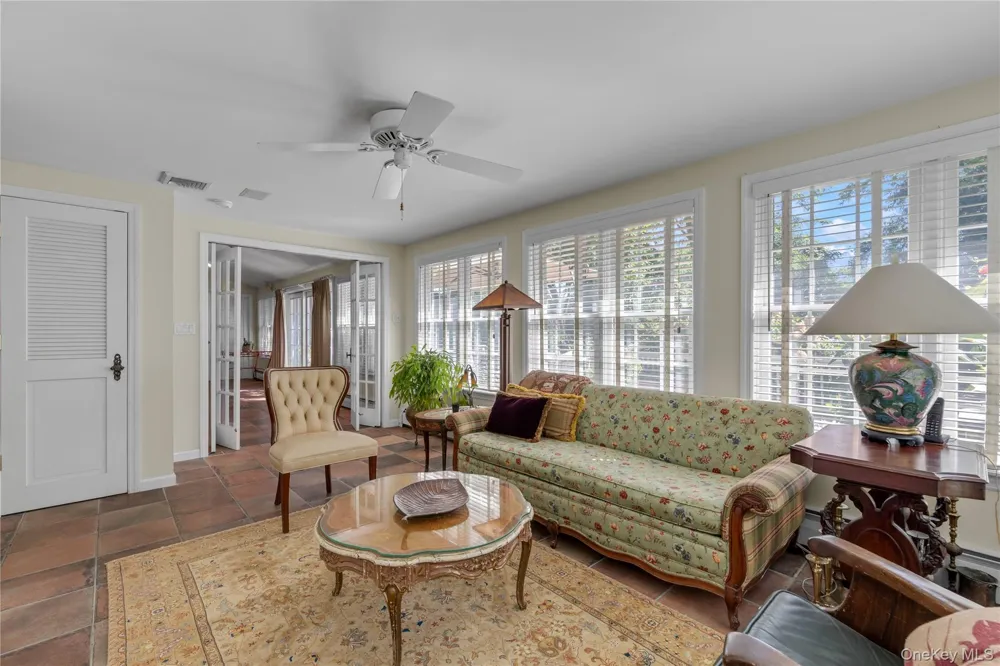 4 Dairy Drive Glen Cove, NY 11542