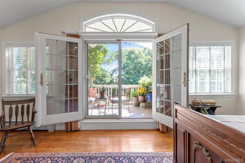 4 Dairy Drive Glen Cove, NY 11542