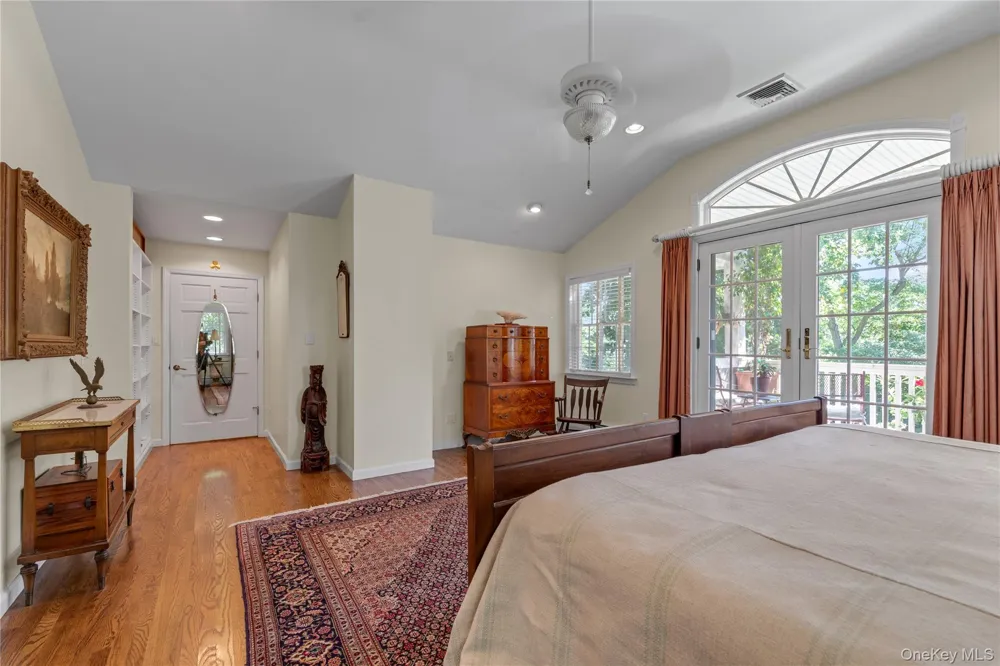 4 Dairy Drive Glen Cove, NY 11542