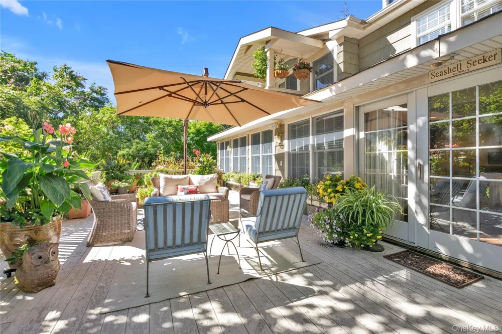 4 Dairy Drive Glen Cove, NY 11542