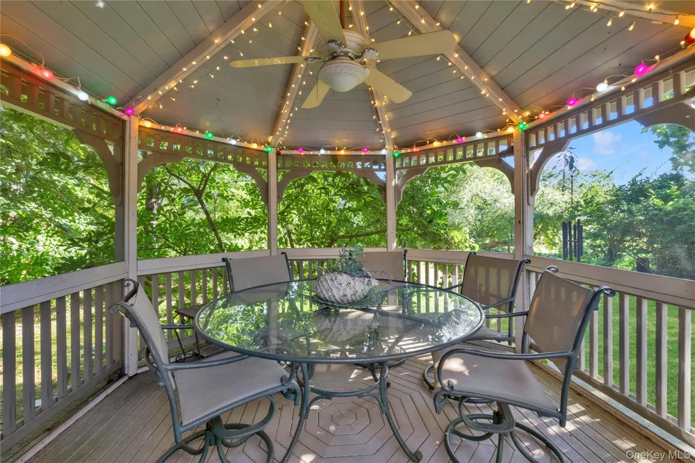 4 Dairy Drive Glen Cove, NY 11542