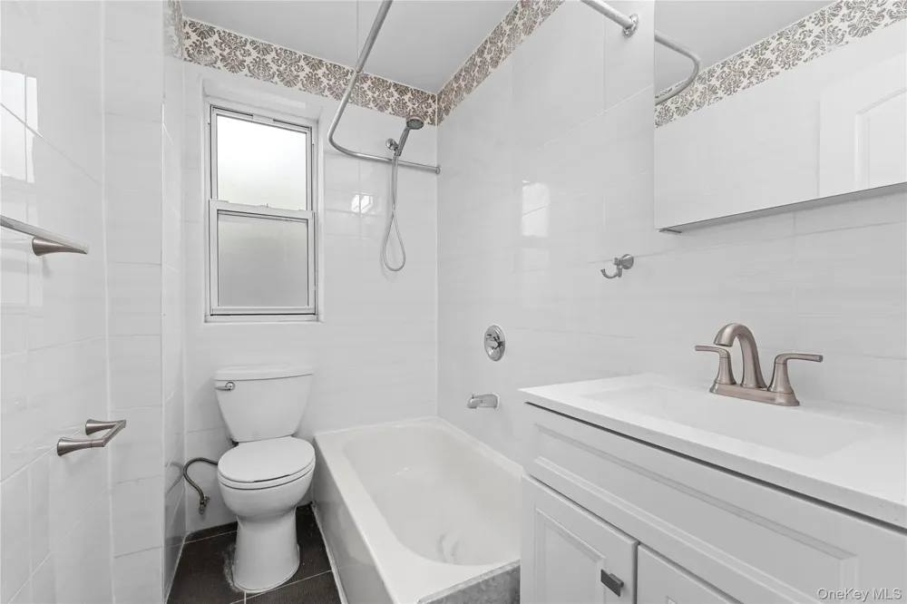 141-39 78th Road #2P Kew Garden Hills, NY 11367