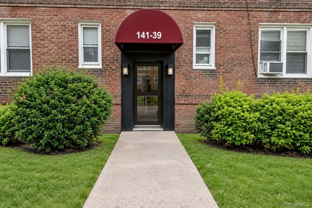 141-39 78th Road #2P Kew Garden Hills, NY 11367