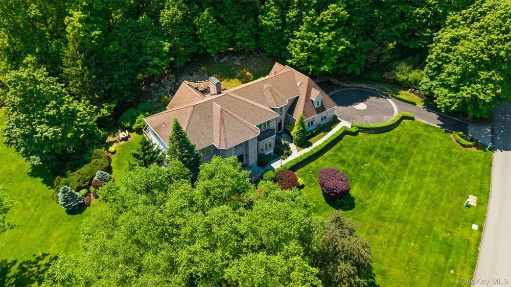 24 Meadow Hill Place Armonk, NY 10504