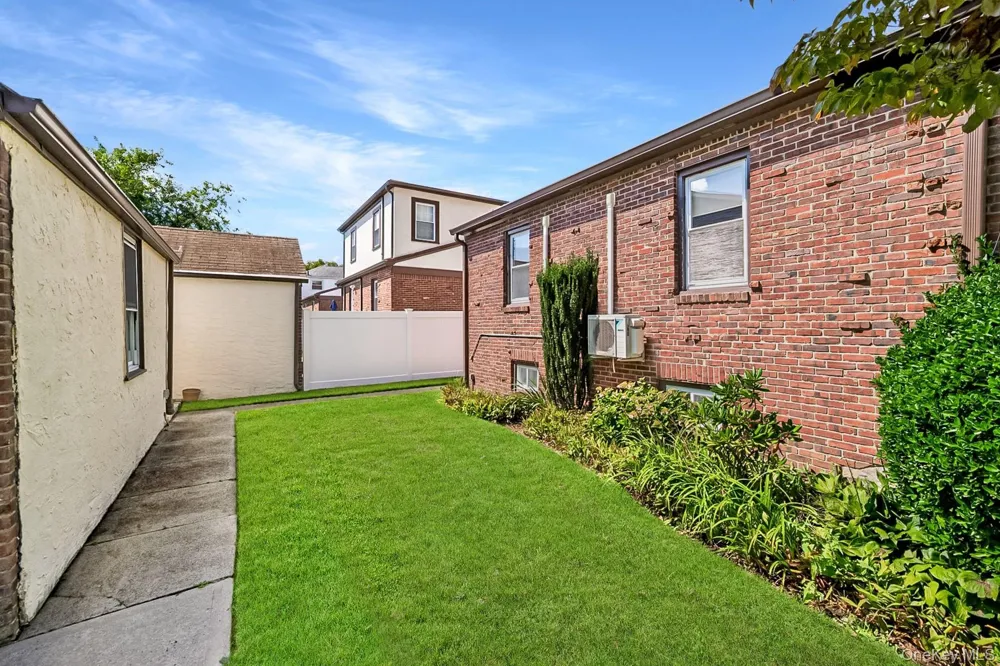 157 Oceanview Road East Rockaway, NY 11518