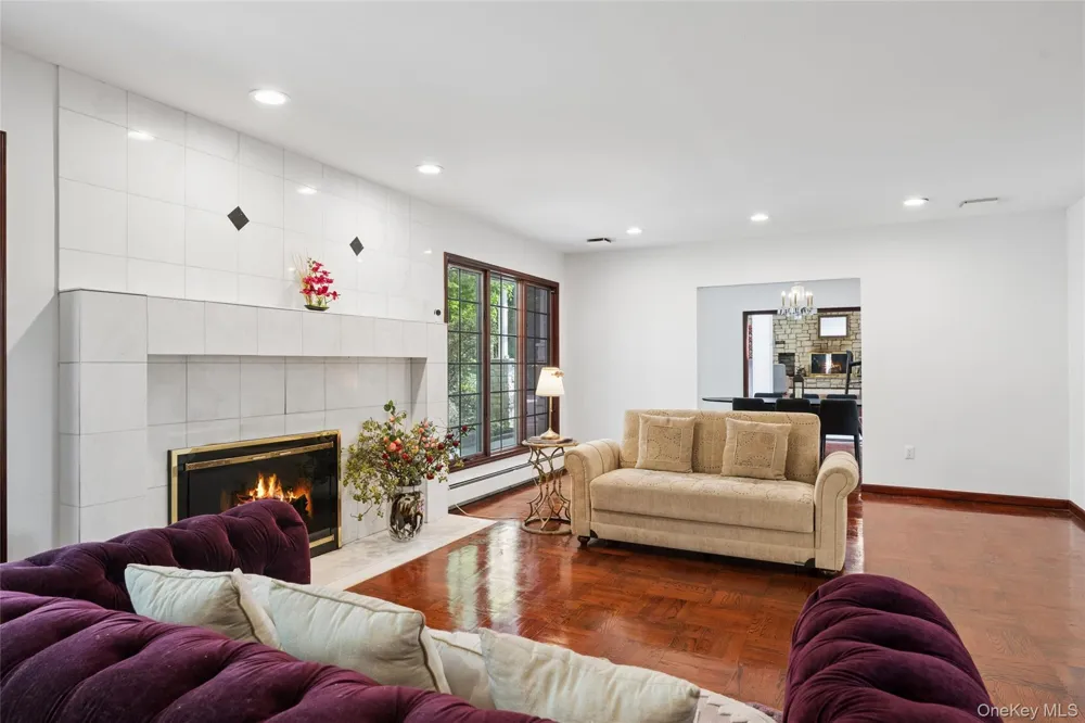 1 Engineers Road Roslyn, NY 11576