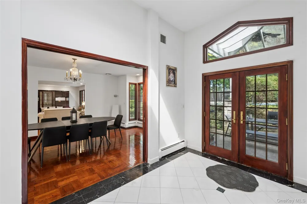 1 Engineers Road Roslyn, NY 11576