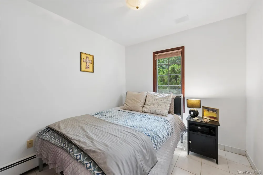 1 Engineers Road Roslyn, NY 11576