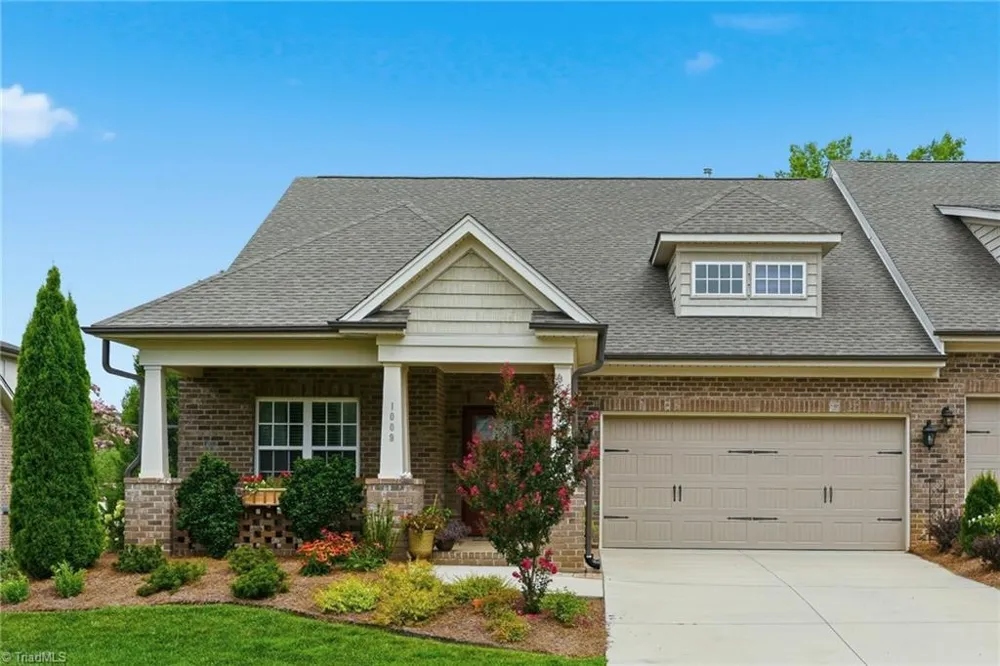1009 Beechcrest Drive Kernersville, NC 27284